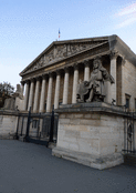 L'architecture embl&eacute;matique de l'Assembl&eacute;e nationale